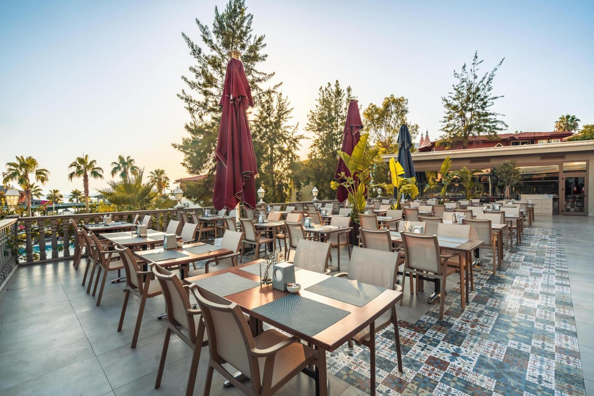 Justiniano Theodora Resort Окурджалар Экстерьер фото